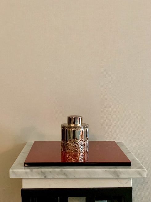 敷板・漆(黒・朱)